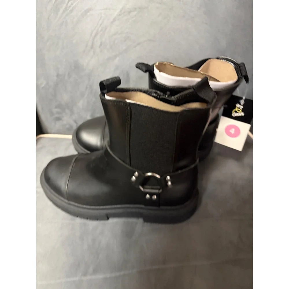 Art Class Kids Black Moto Harness Boots Side Zip Cap Toe Lug Sole Size 4 NWT